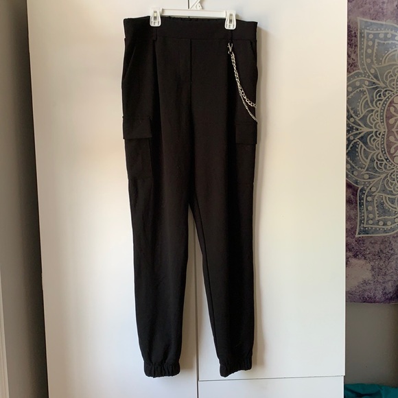 Cargo pants - Picture 1 of 2